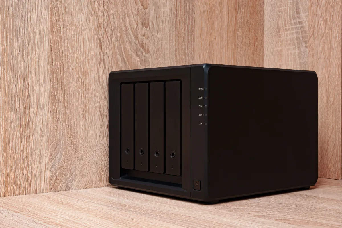 Synology NAS-Gerät für professionelle Datenspeicherung